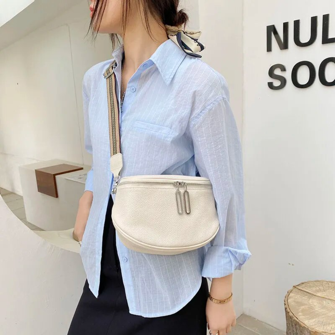 Lucy - Compact Leather Saddle Bag