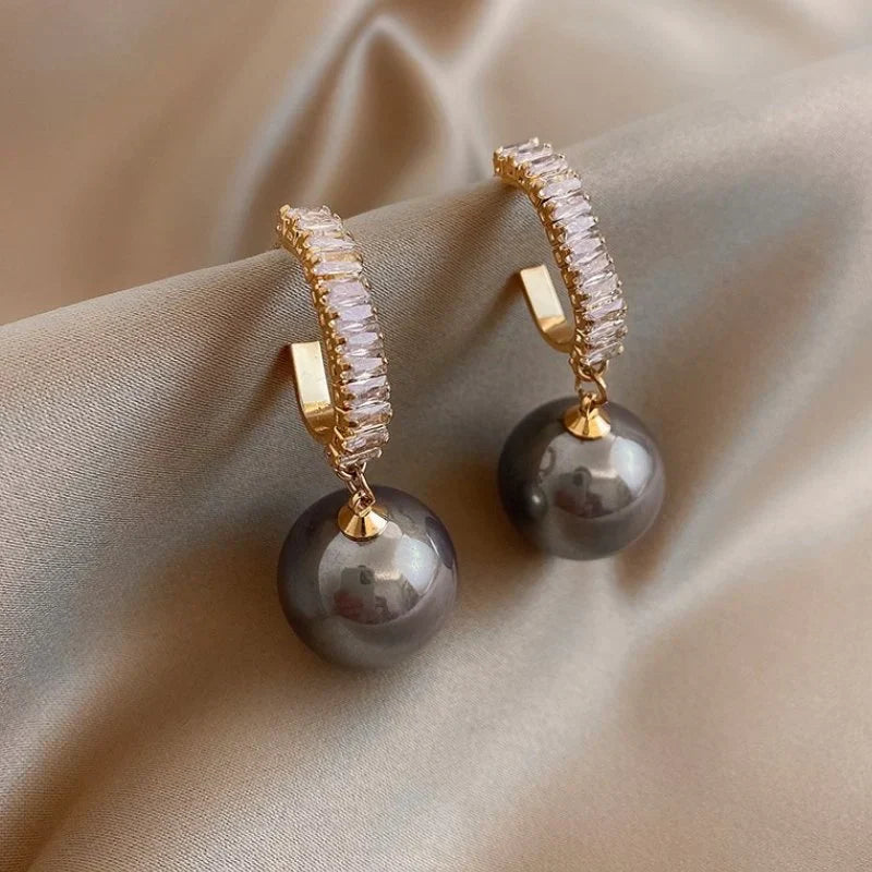 Amara - Elegant Pearl Zirconia Earrings for Women