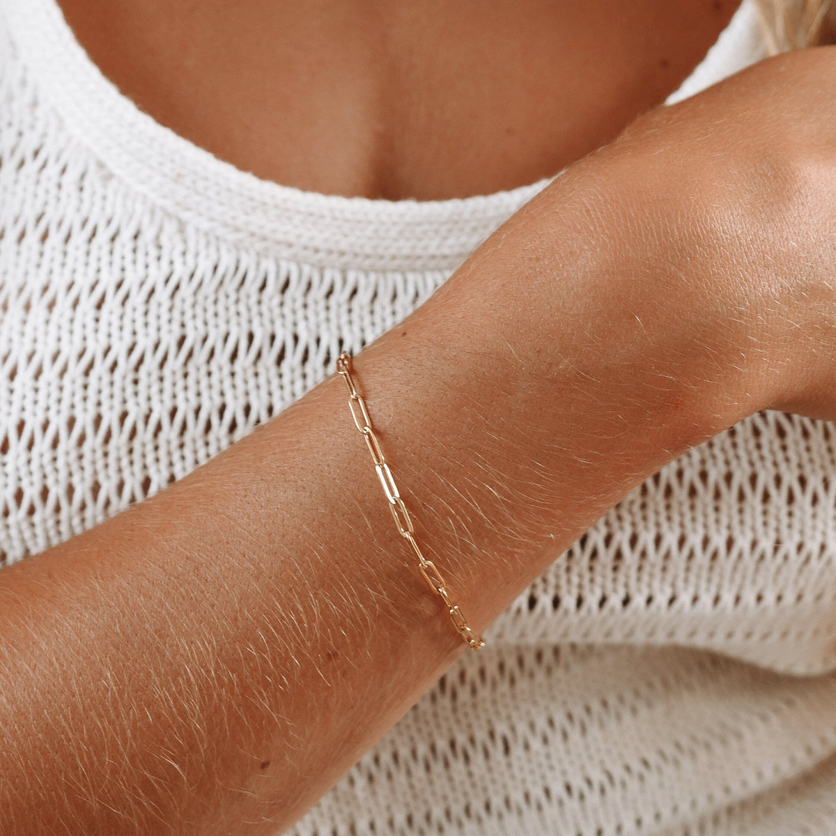 Nova Paperclip Link Bracelet - Sleek Waterproof Stackable Chain