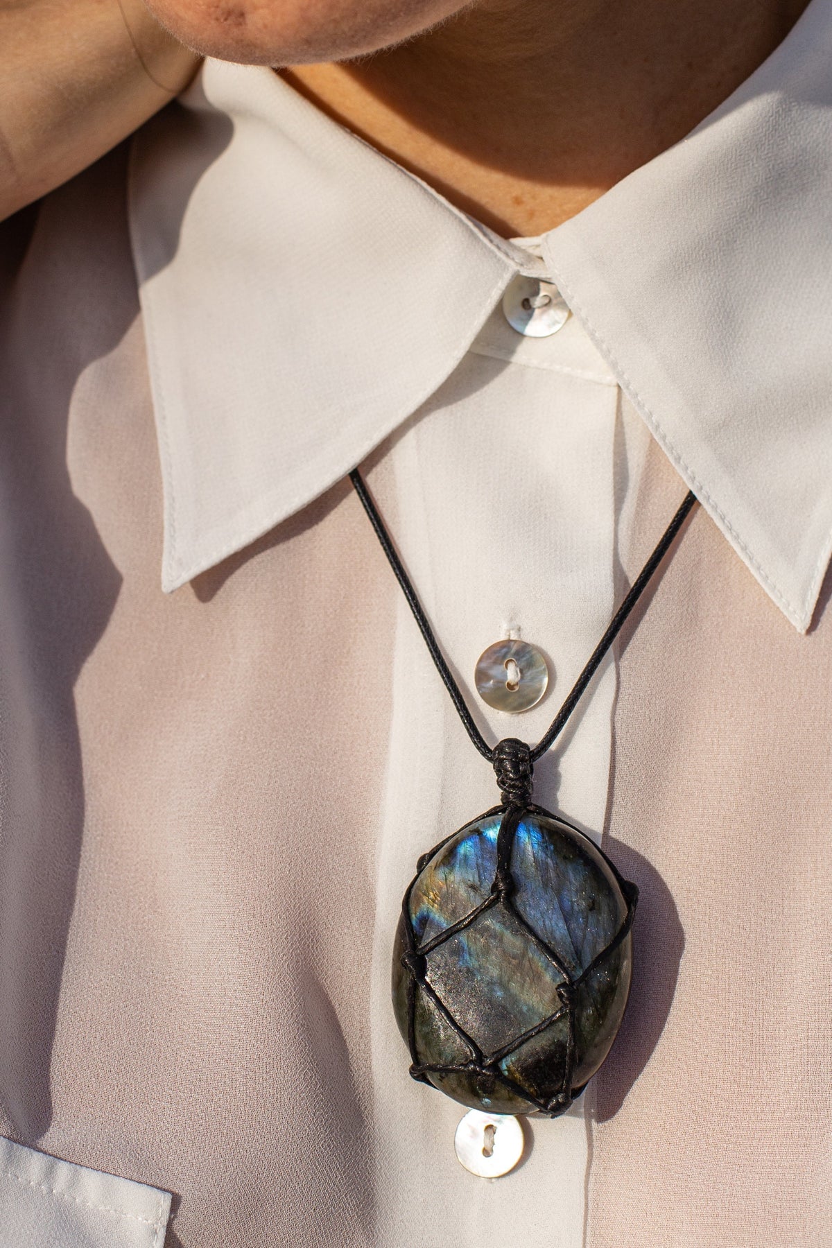 Aris - Labradorite Pendant Necklace
