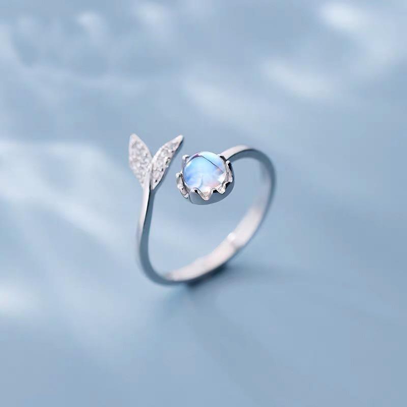 Nerina - Adjustable Dolphin Tail Ring with Blue Zirconia for Women