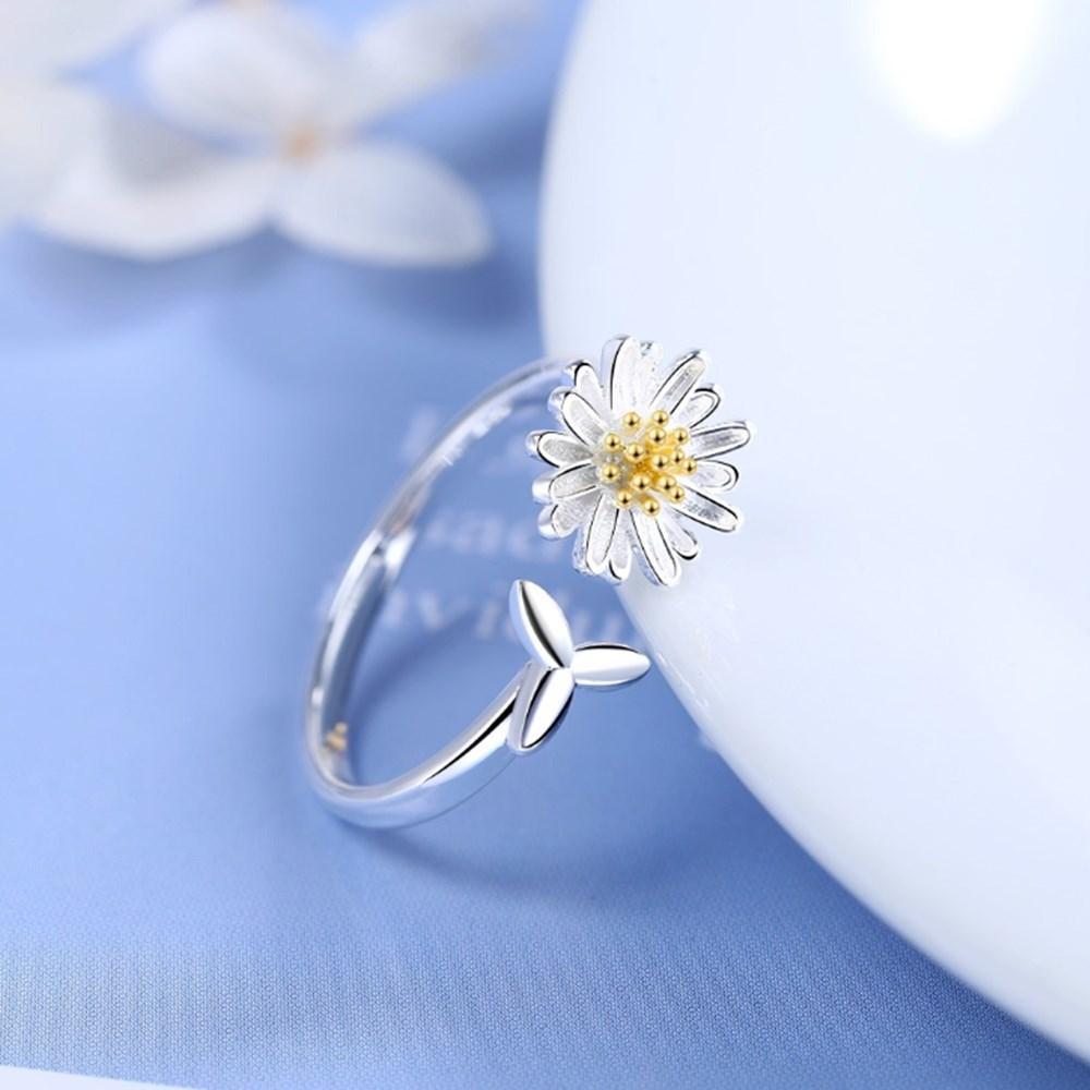 Helios - Adjustable Silver Sunflower Ring for Women