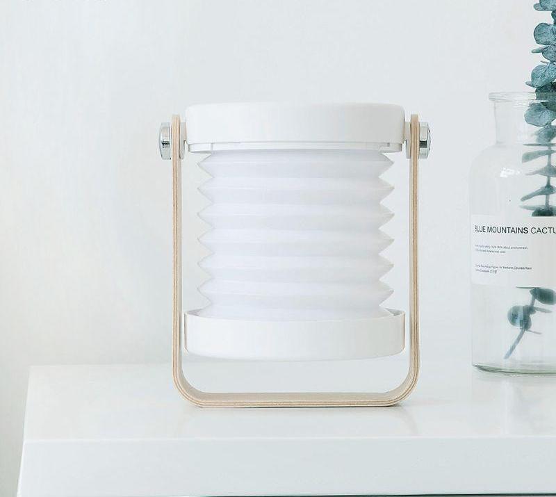 CompactGlow - Portable Foldable Lantern