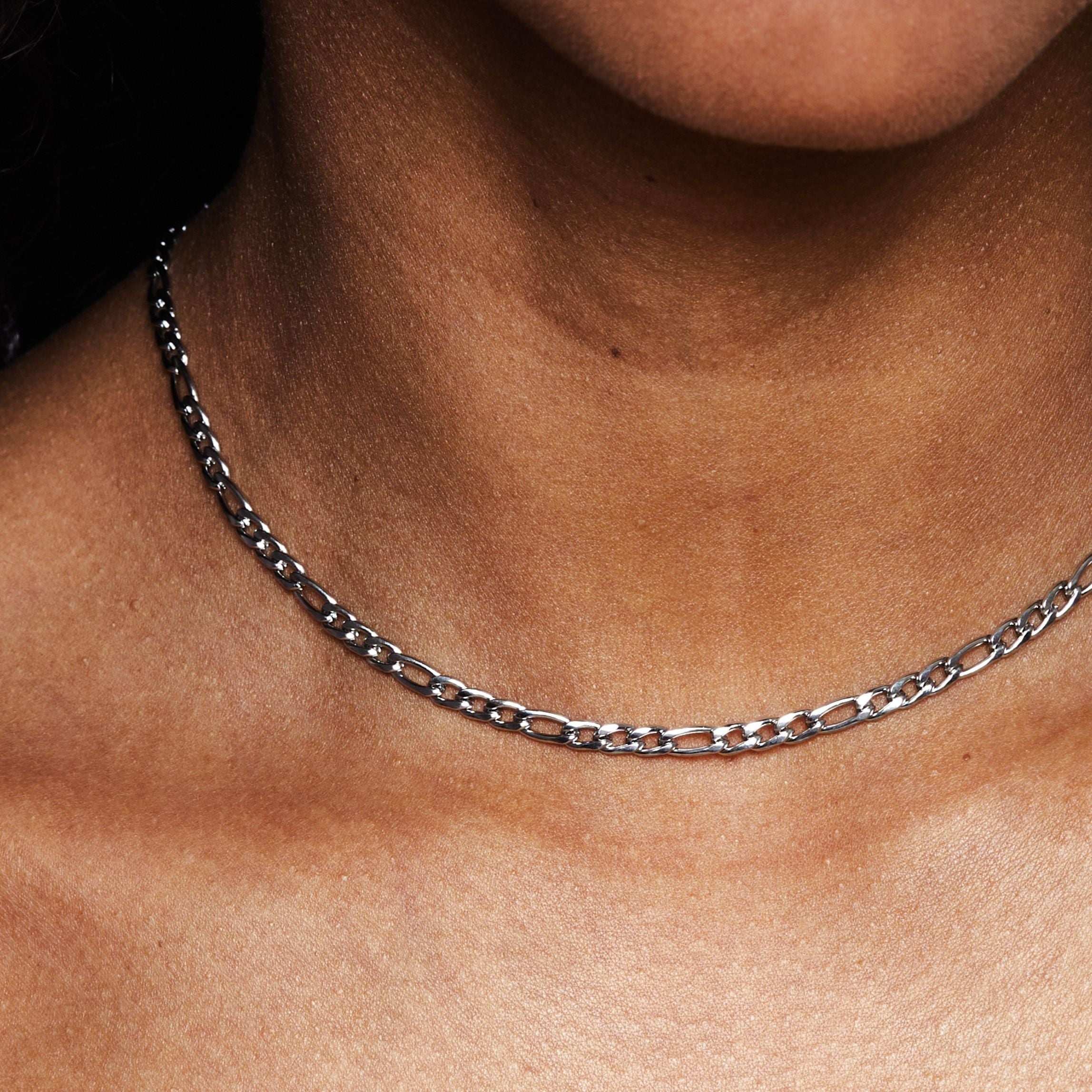 Lola - Elegant Minimalist Choker Necklace for Women