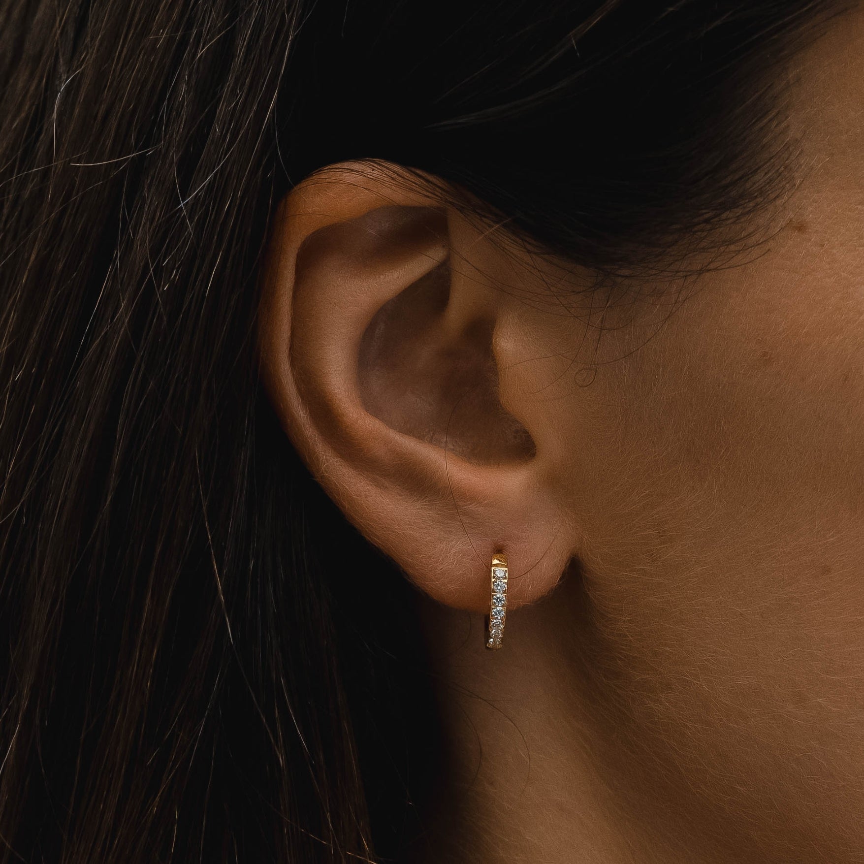 Amara - Zirconia Hoop Earrings for Women