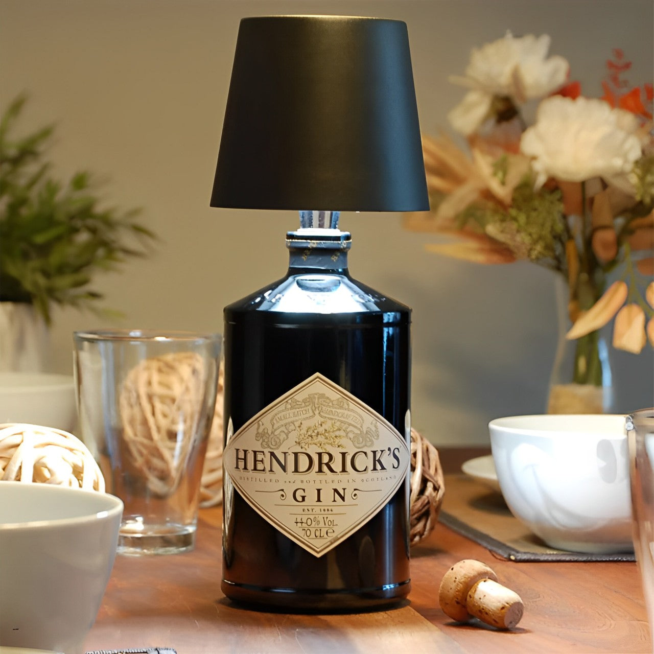 Wireless Bottle Lamp - Rechargeable Light