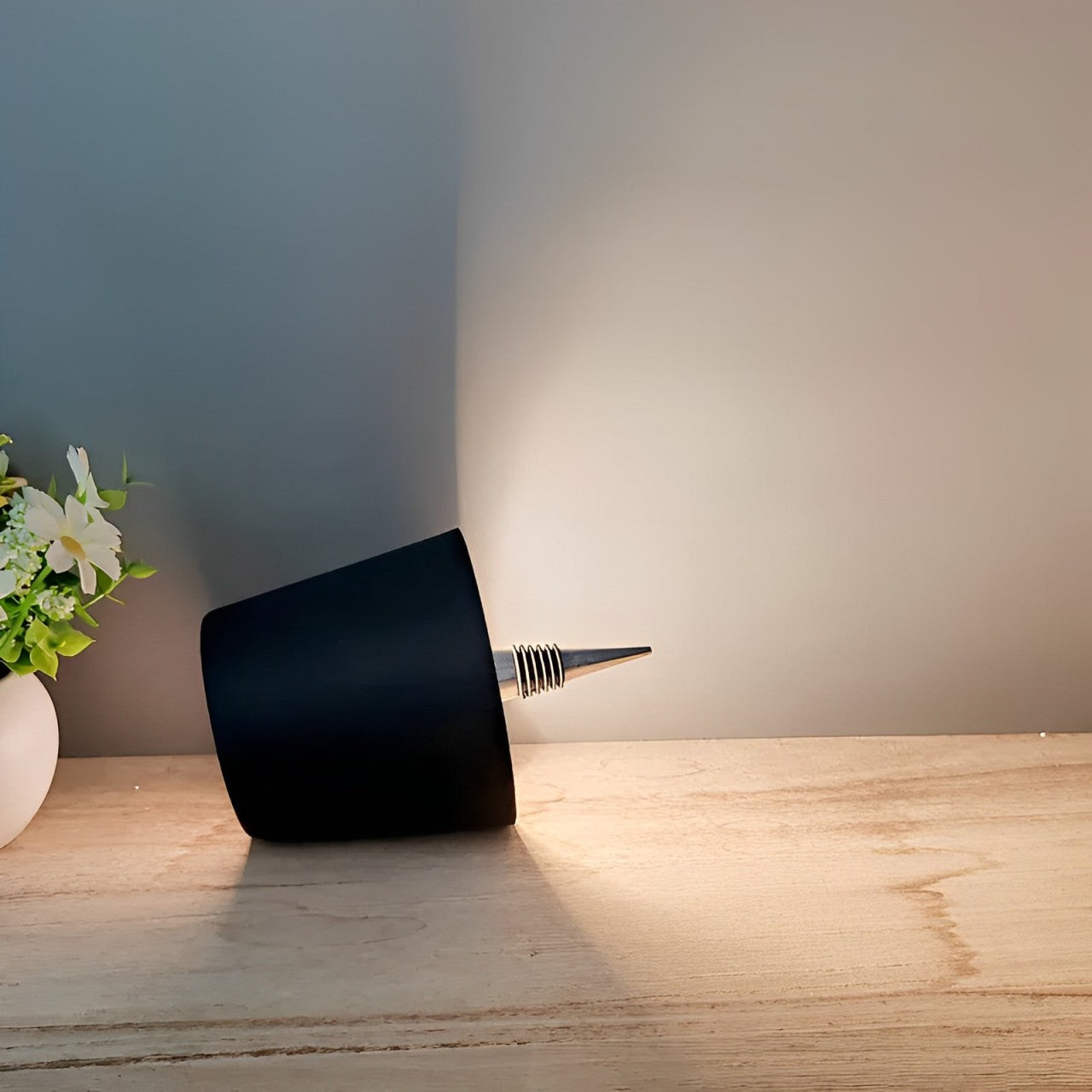 Wireless Bottle Lamp - Rechargeable Light
