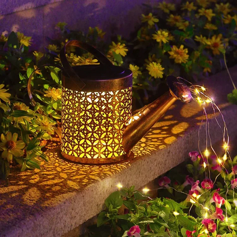 Solar Light Pourer - Decorative Garden Light