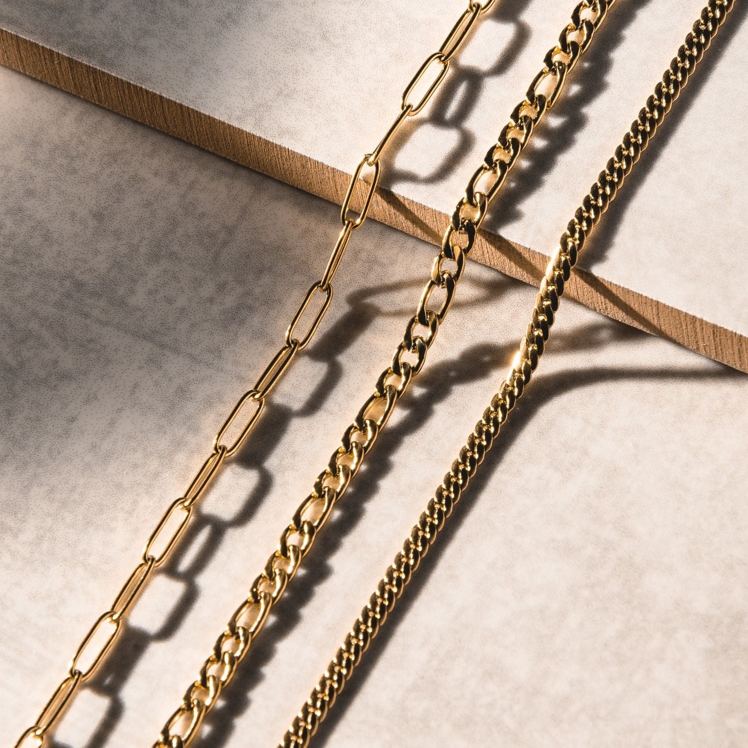 Lola - Elegant Minimalist Choker Necklace for Women