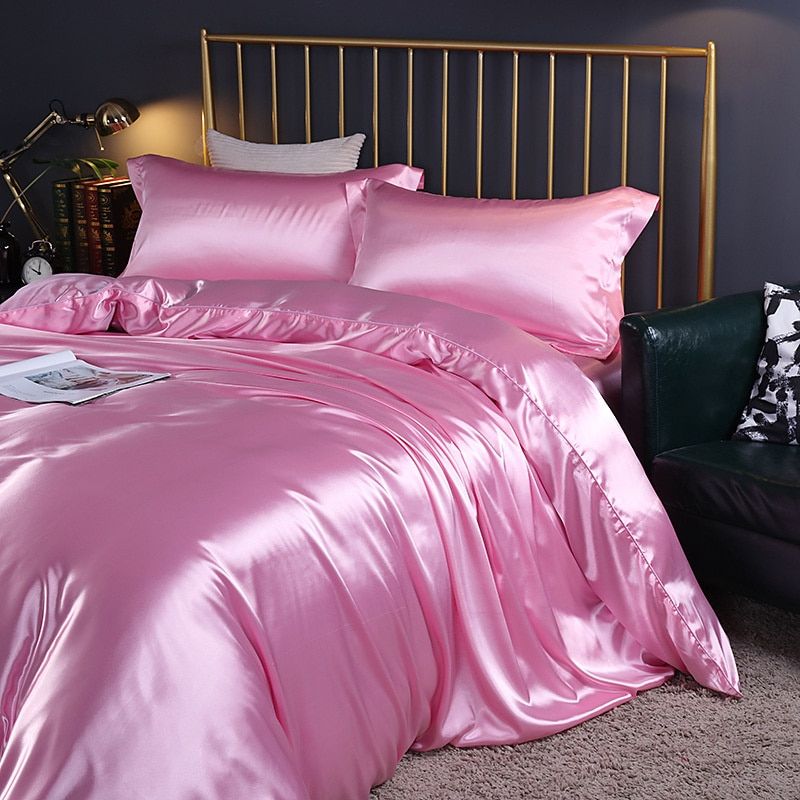 SilkEssence Luxury Bedding Set
