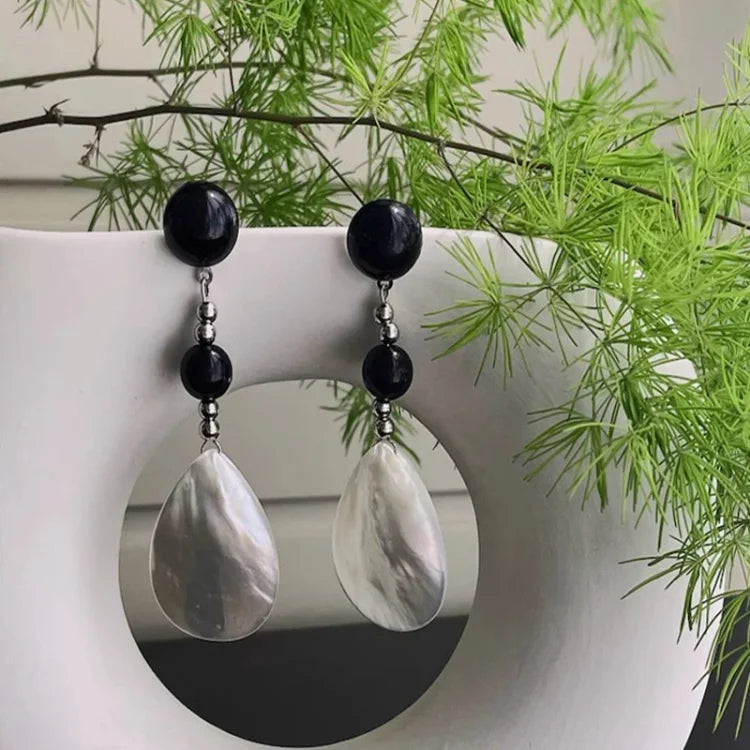 Naia - Vintage Shell Earrings for Women