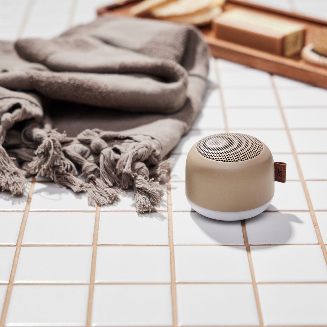 AquaBeats - Waterproof Bluetooth Bathroom Speaker
