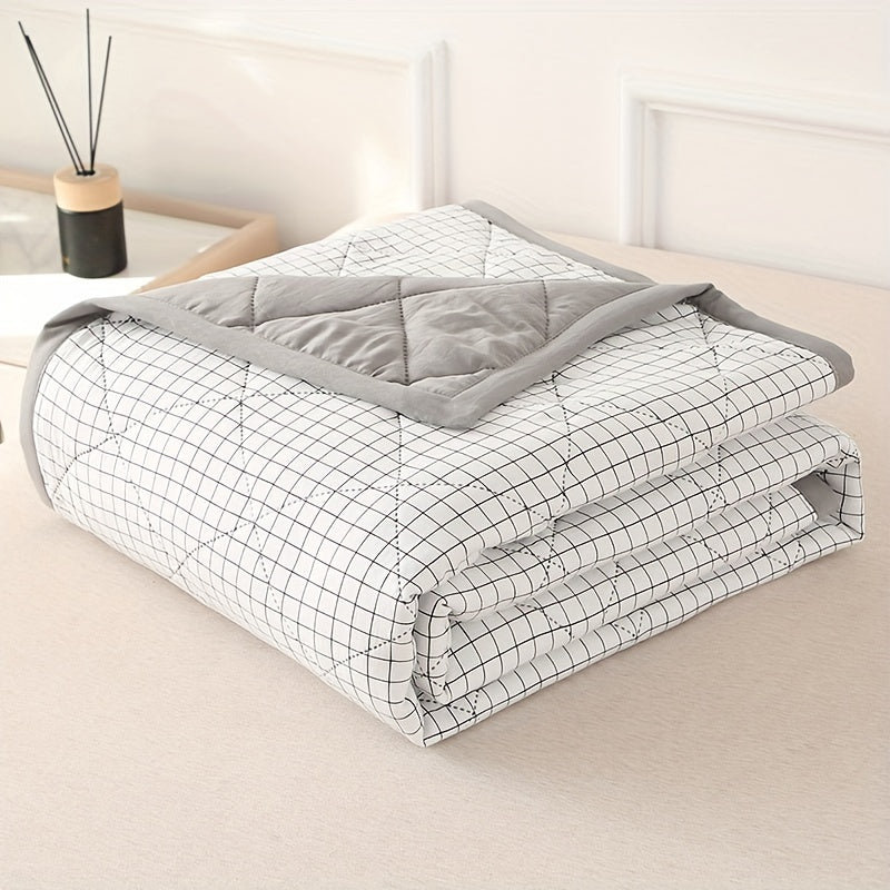 Preppy Plaid Summer Blanket - Cool Nights