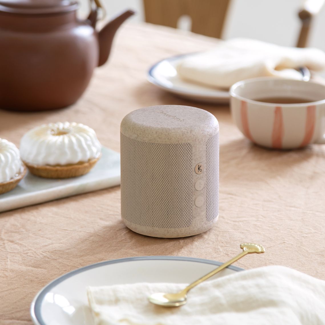 SoundWave - Portable Bluetooth Speaker