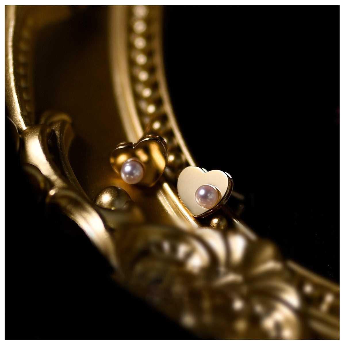 Amelie - Heart Pearl Stud Earrings for Women