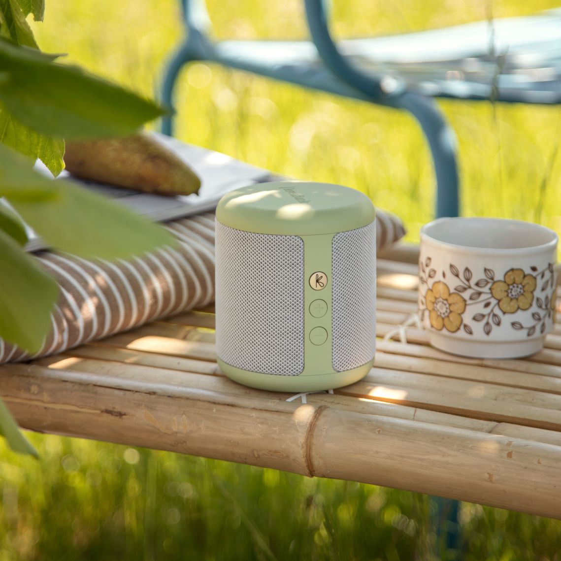 SoundWave - Portable Bluetooth Speaker