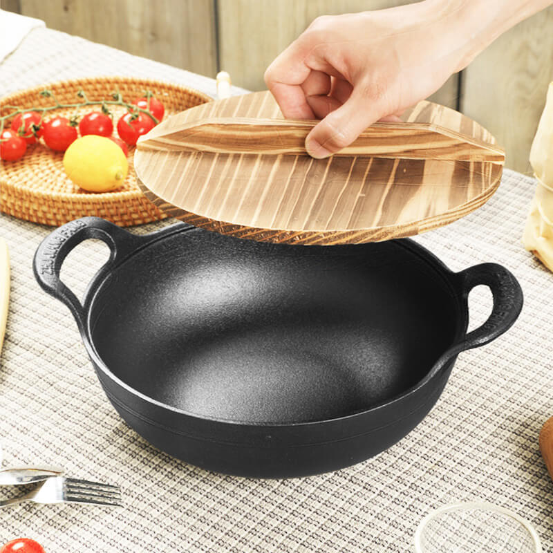 CastePrima - Cast Iron Pan with Wooden Lid