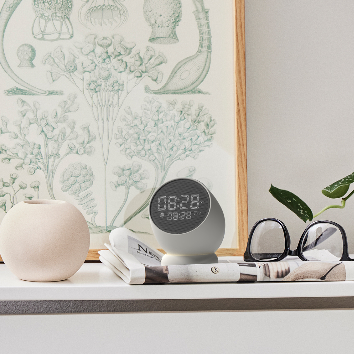 SmartWake - Wireless Alarm Clock with Touchscreen
