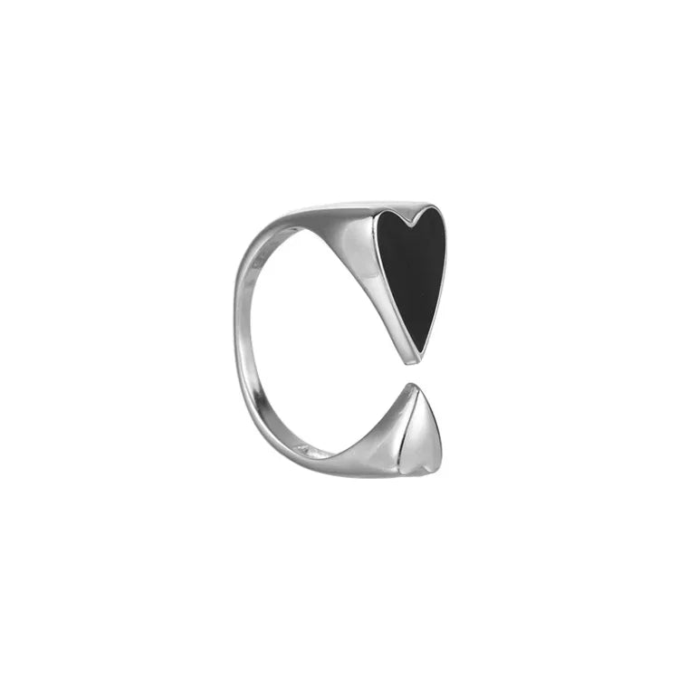 Evelyn - Adjustable Symmetrical Heart Ring for Women