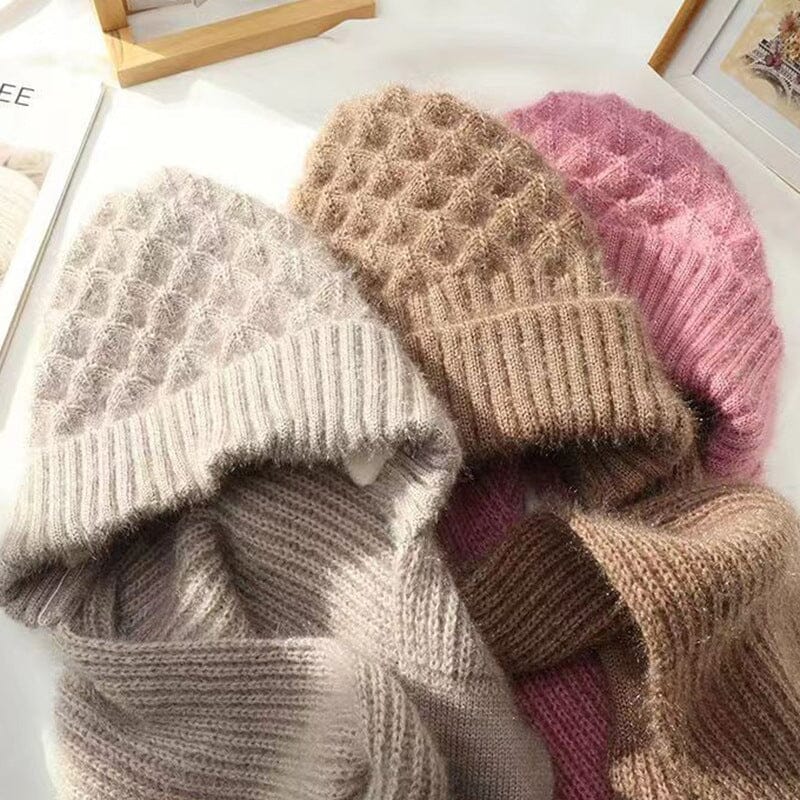 CozyWind Beanie & Scarf Set - Warm Winter Accessory for Women