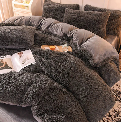 FluffCandy Duvet Set - Long-Hair Winter Warmth