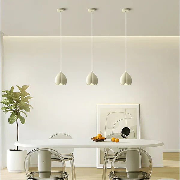 FlowerGlow Pendant - Cream Cottage Ceiling Lamp