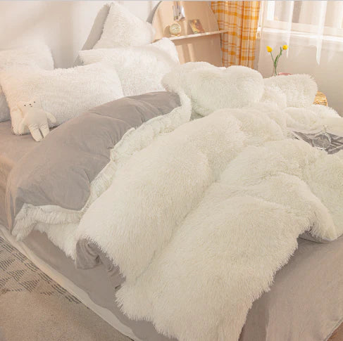 FluffCandy Duvet Set - Long-Hair Winter Warmth