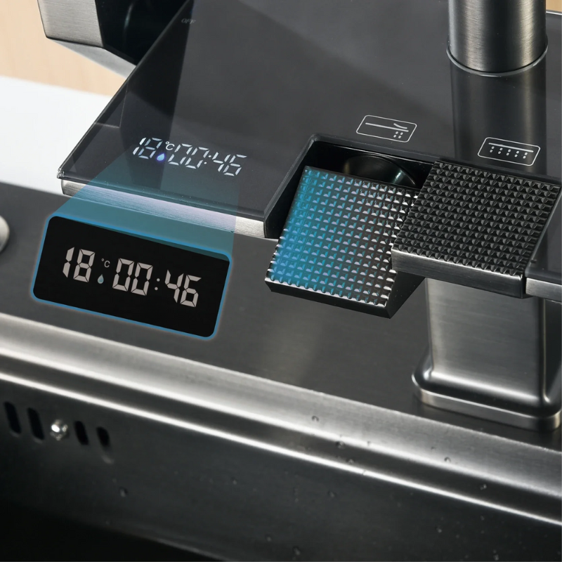 GleamFlow - Stylish Digital Kitchen Tap in Chrome
