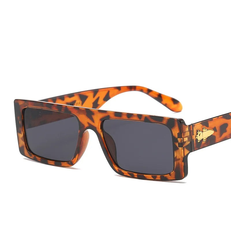 Casper - Sleek Square Luxe Sunglasses
