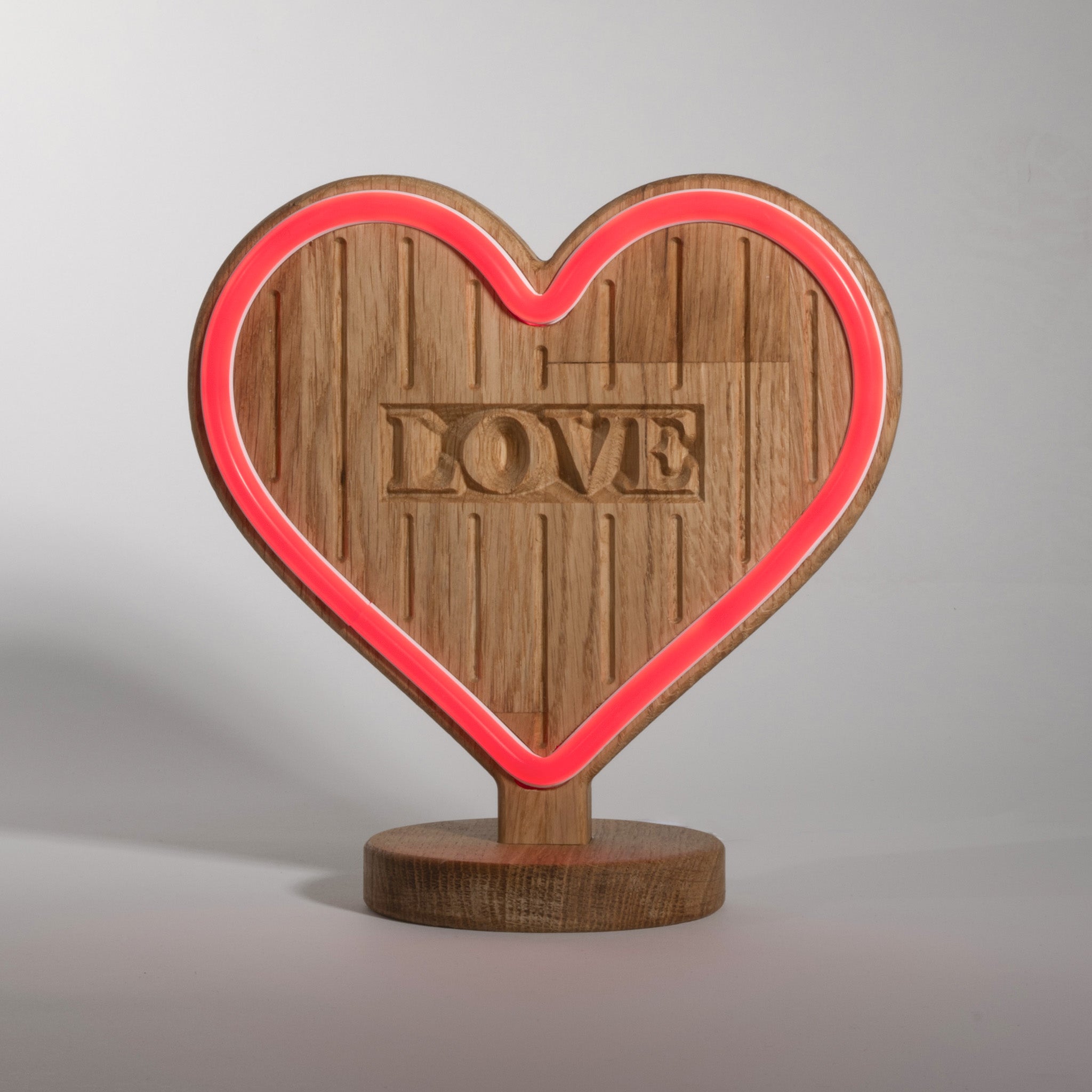 LoveGlow - Wooden Neon Heart with Remote