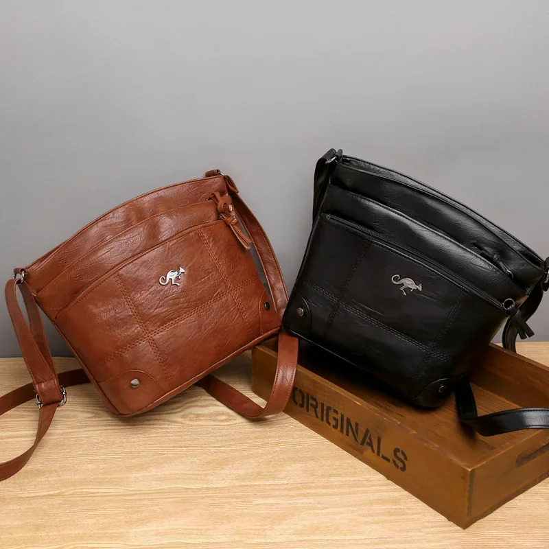 LuxuryCarry - Spacious Vegan Leather Shoulder Bag