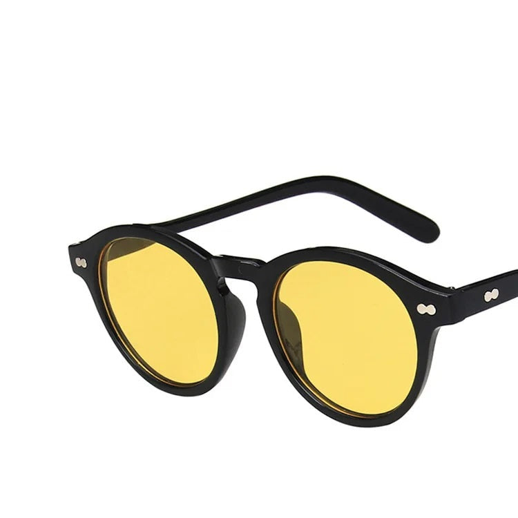 Natasha - Retro Round Sunglasses