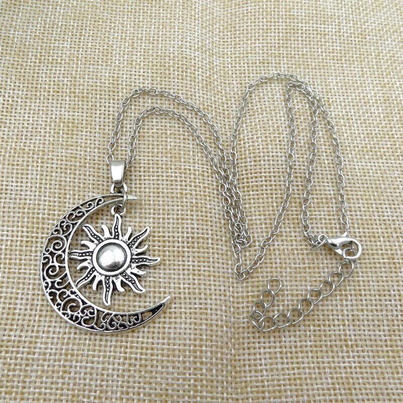 Vintage Sun & Moon - Pendant Necklace