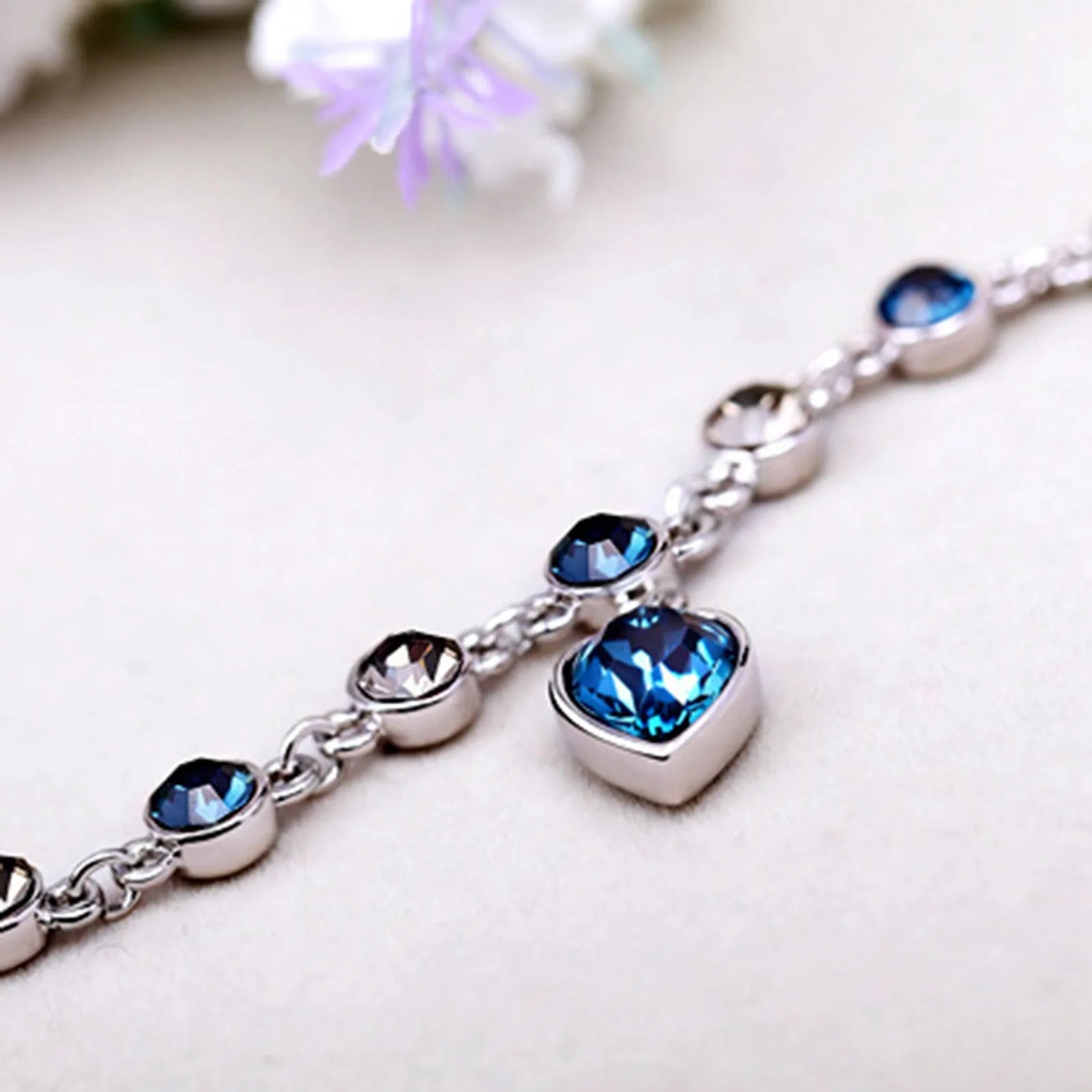 Enchanting Ocean Heart Crystal Bracelet - Blue Charm
