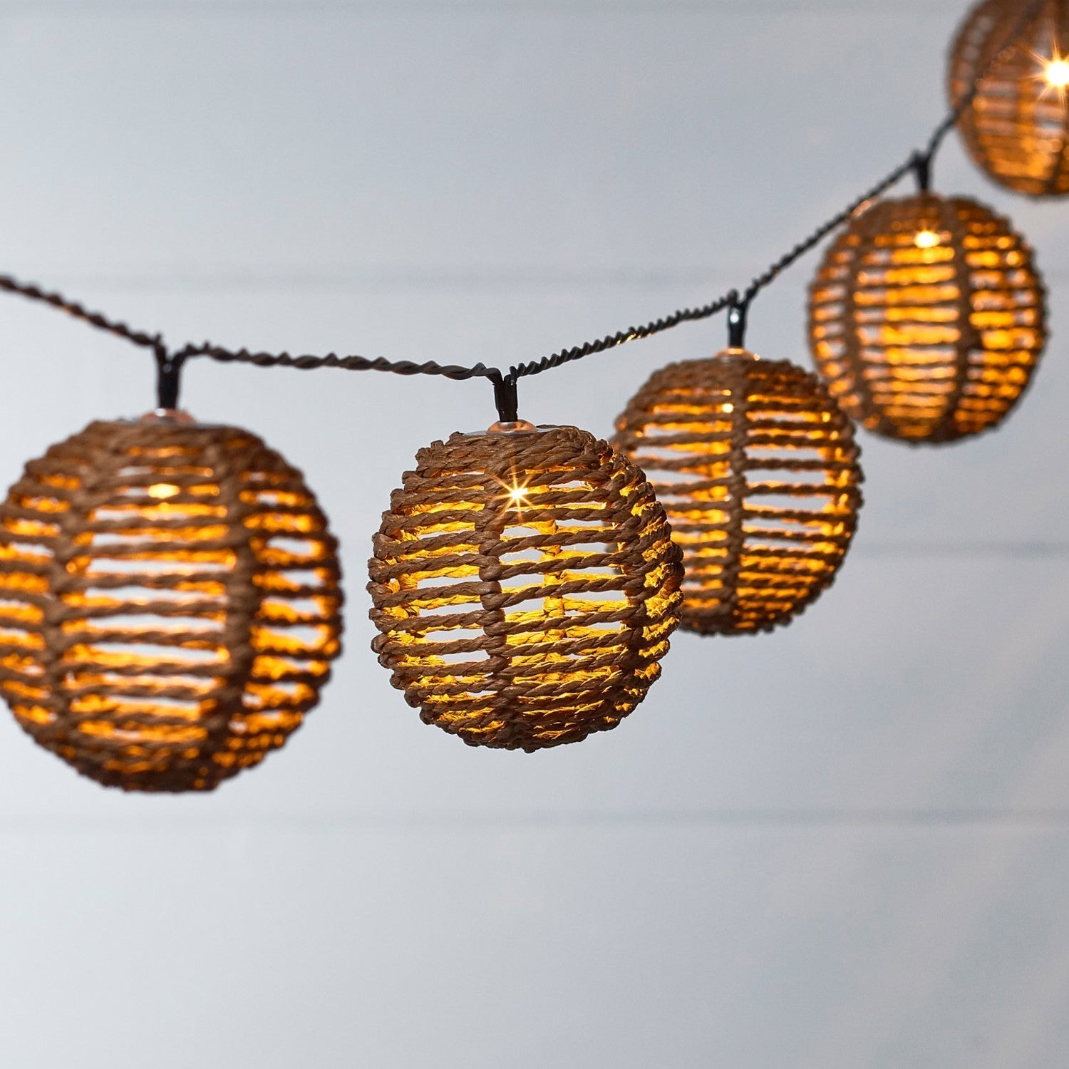 SolarGlow - Rattan Solar String Lights