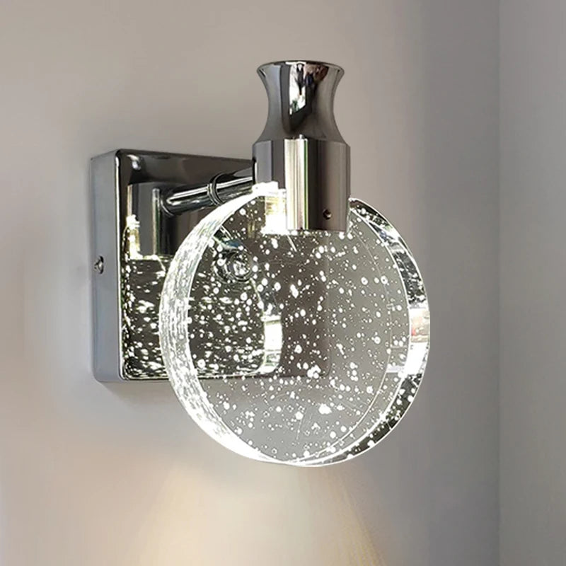 LuxeCircle Wall Lamp - Modern Round LED Sconce
