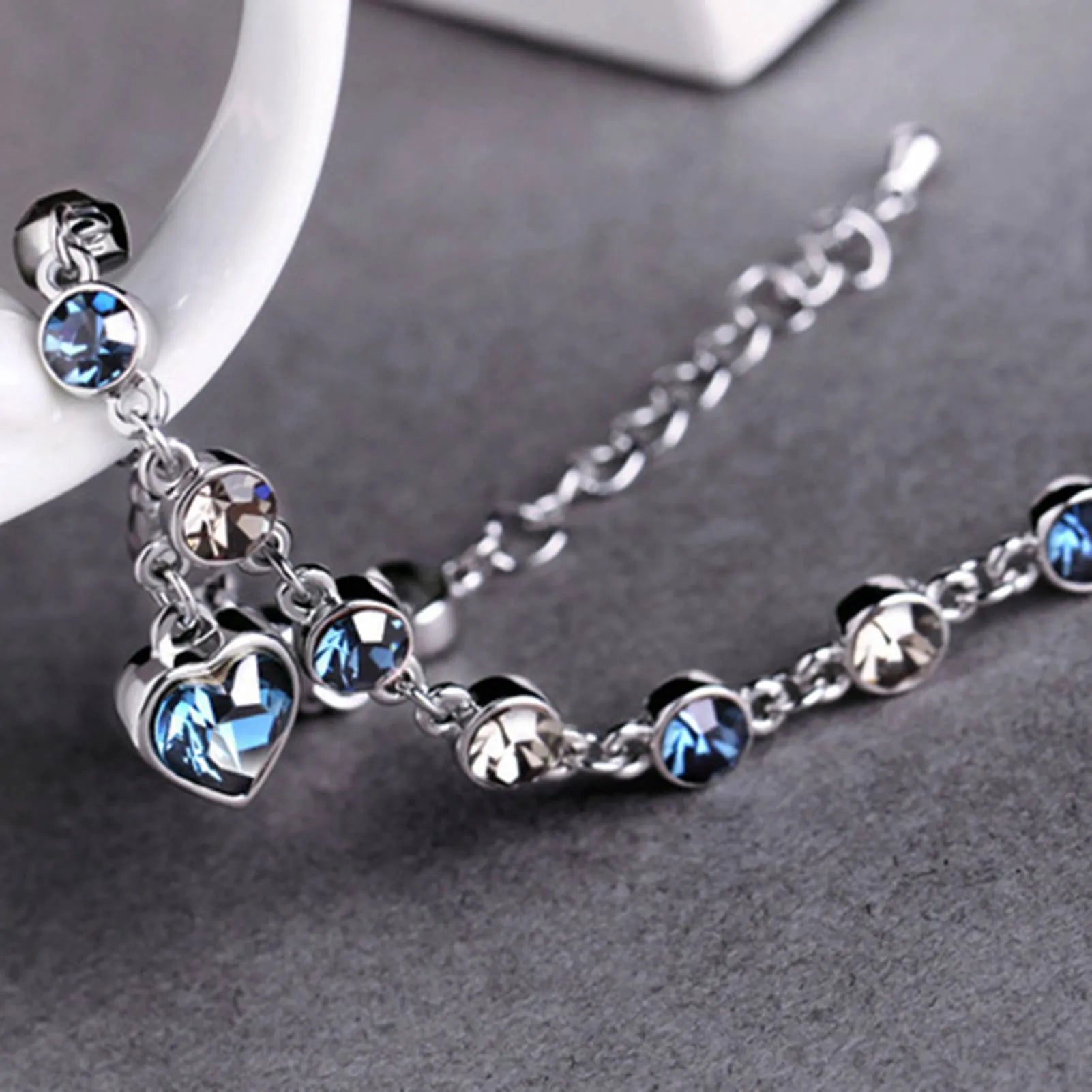 Enchanting Ocean Heart Crystal Bracelet - Blue Charm