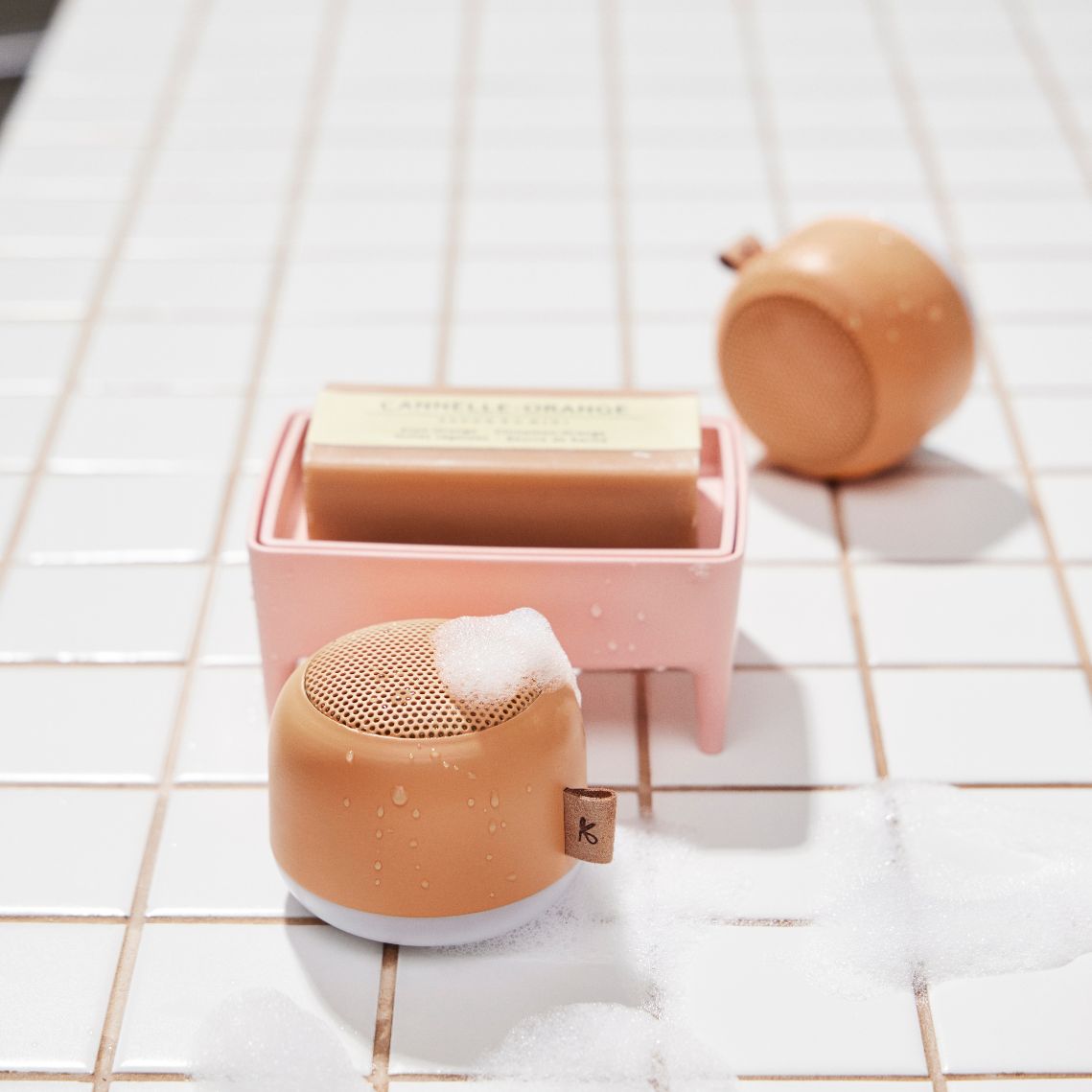 AquaBeats - Waterproof Bluetooth Bathroom Speaker
