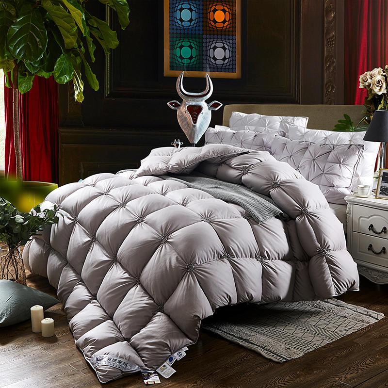 PlumeLux Goose Down Duvet - Luxury Warmth