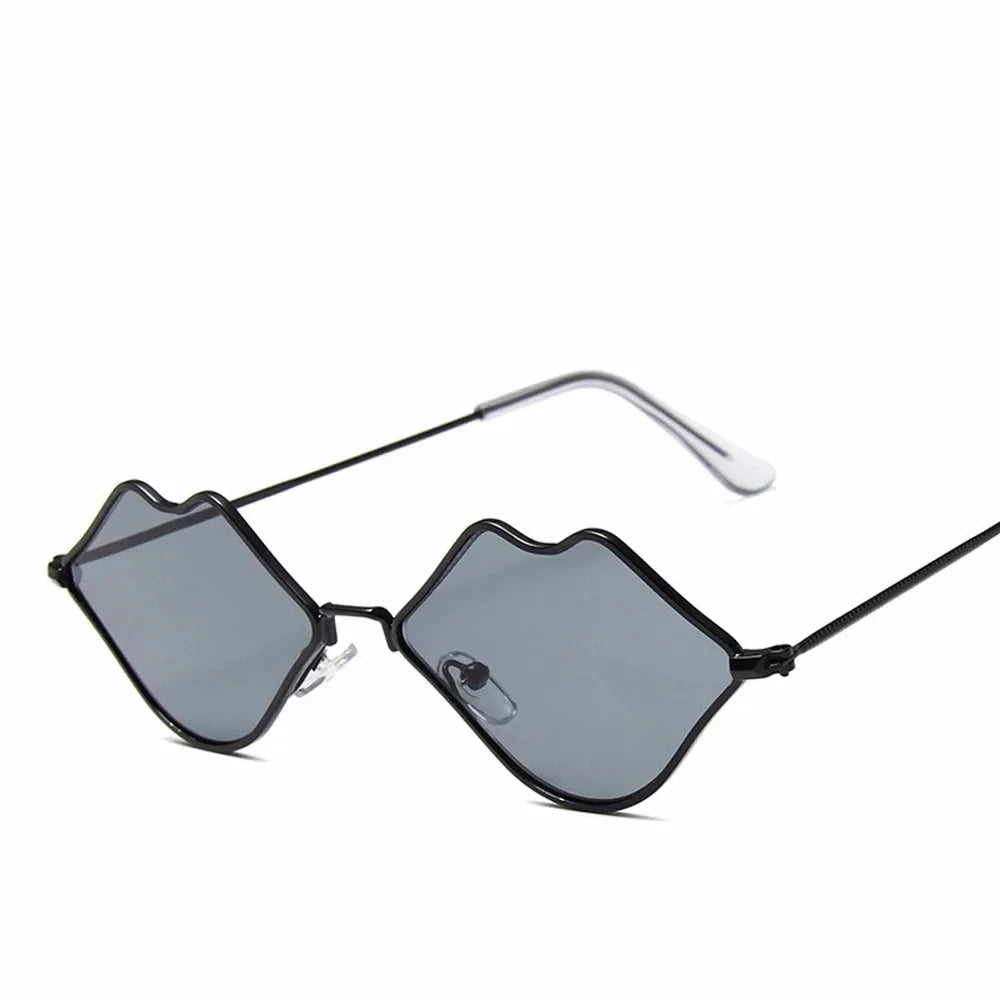 Izza - Vintage Sunglasses with UV400