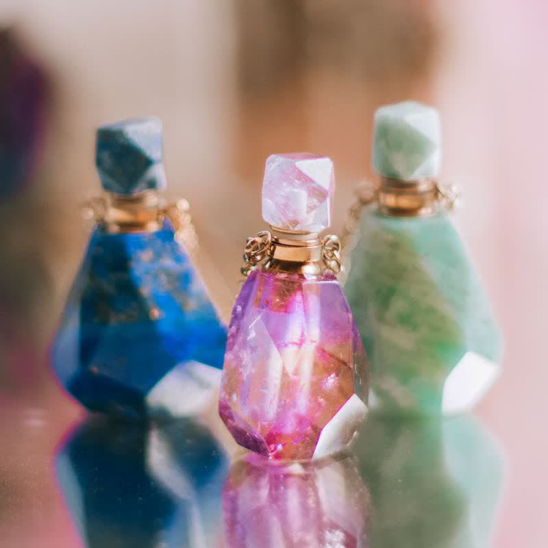 Iris - Crystal Perfume Bottle Necklace for Women