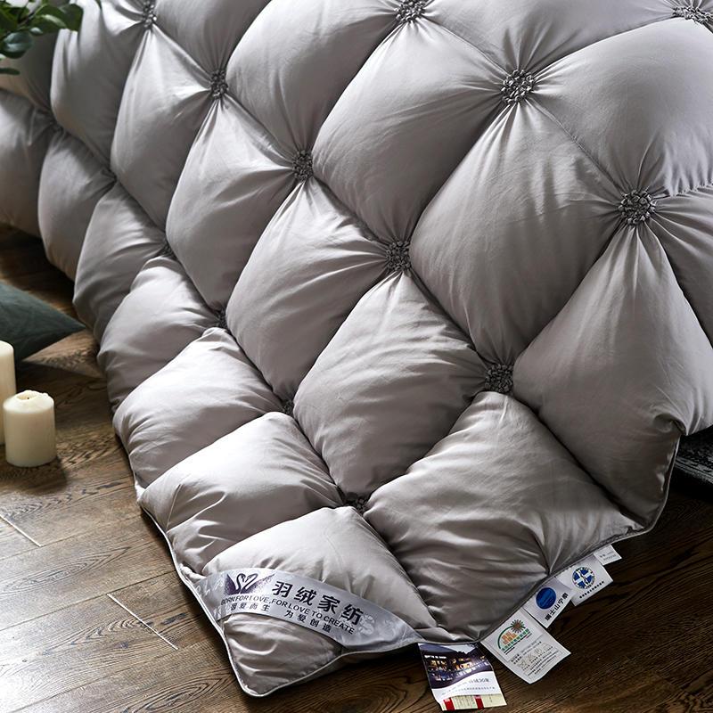 PlumeLux Goose Down Duvet - Luxury Warmth