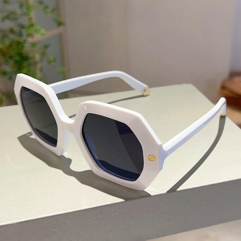 Regina - Oversized Hexagonal Sunglasses