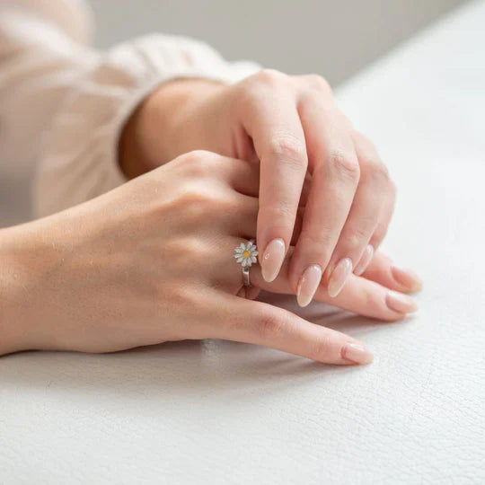 CalmRing Nua - Sterling Silver Anti-Anxiety Fidget Ring