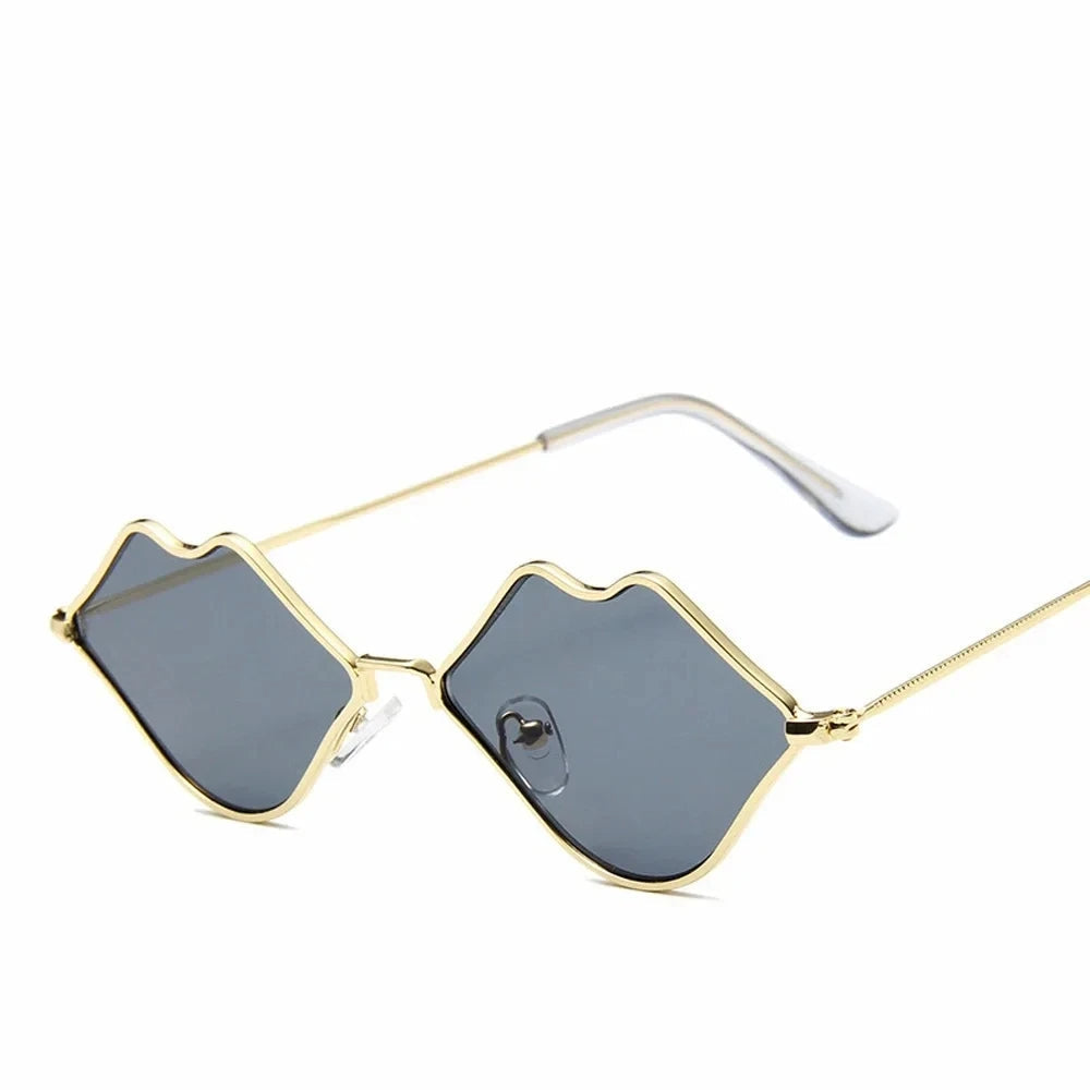 Izza - Vintage Sunglasses with UV400