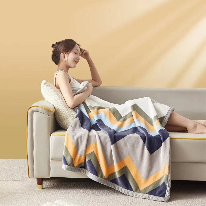 FlannelWarm - Soft Thickened Flannel Throw Blanket