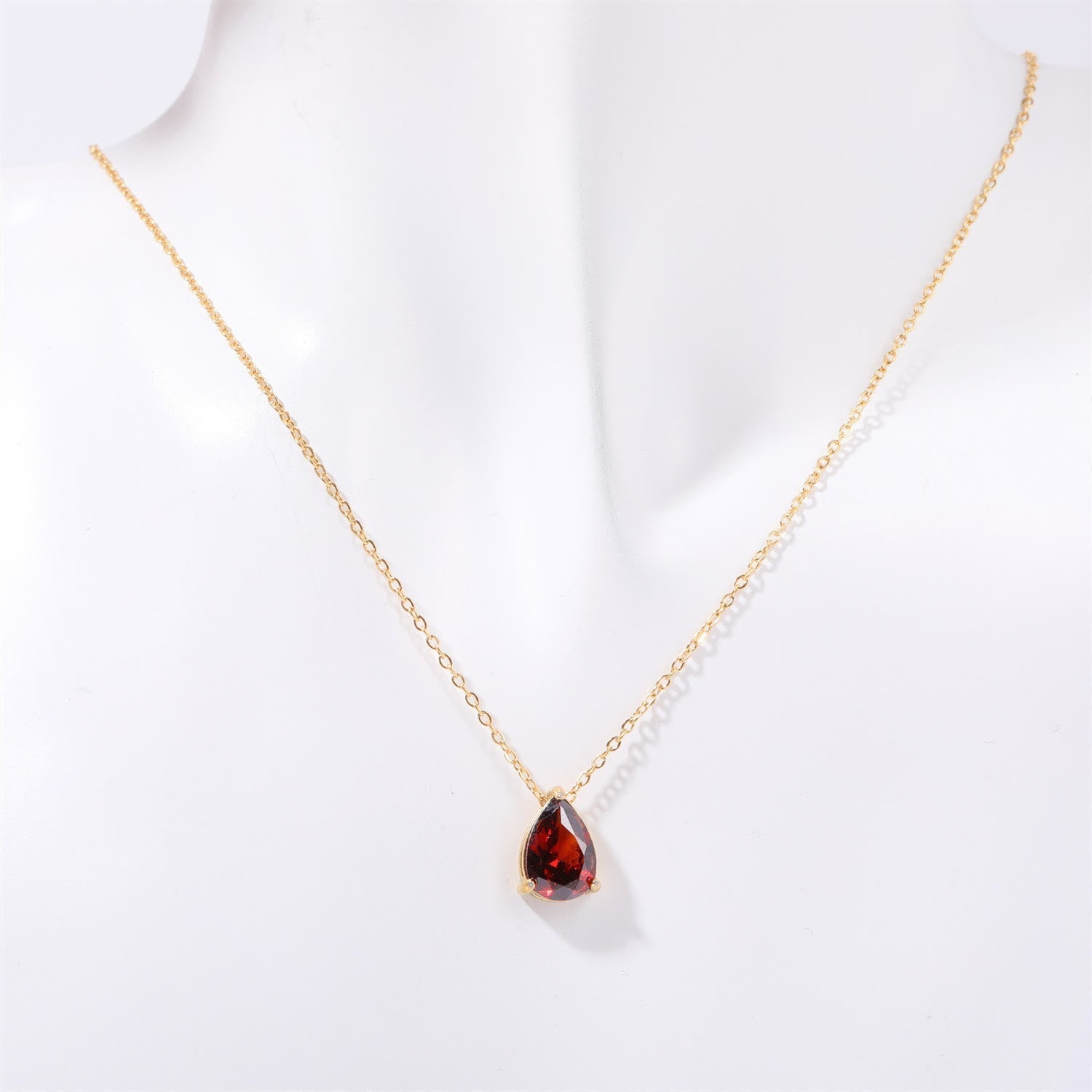 Liora - Garnet Birthstone Jewellery Set for Women