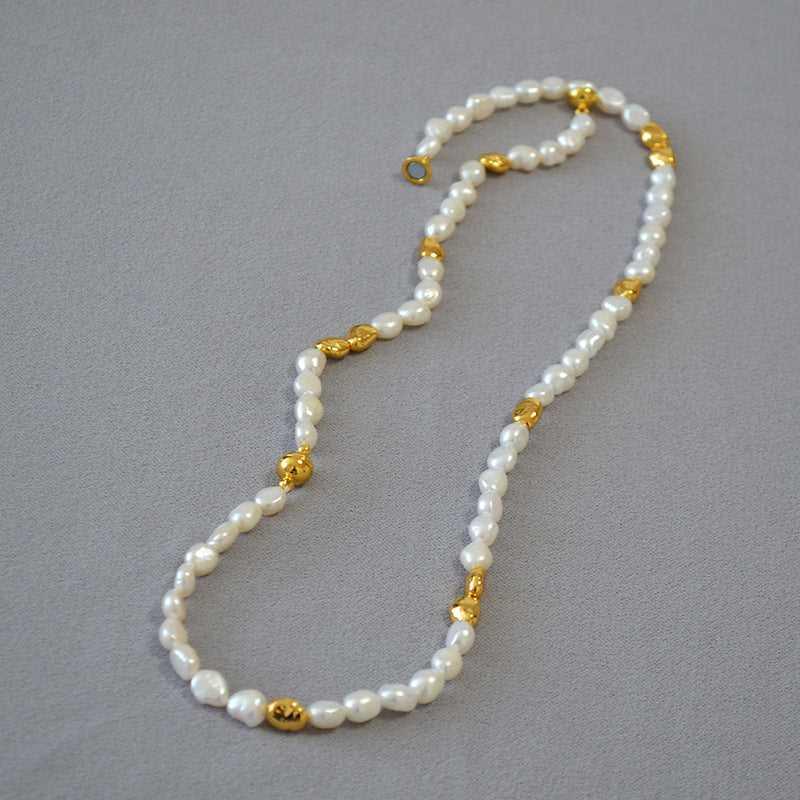 UniqueGlow - Baroque Pearl Necklace