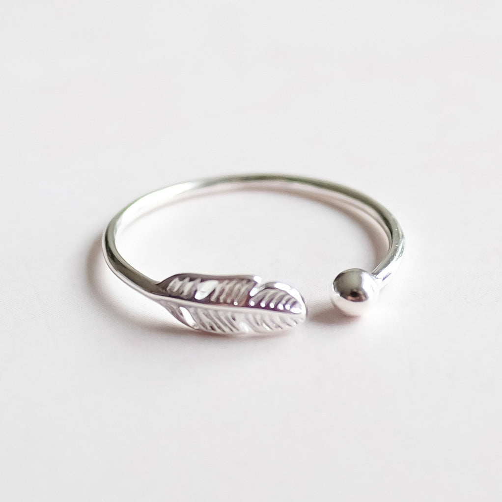 SilverPlume Ring - Adjustable 925 Silver Feather Ring