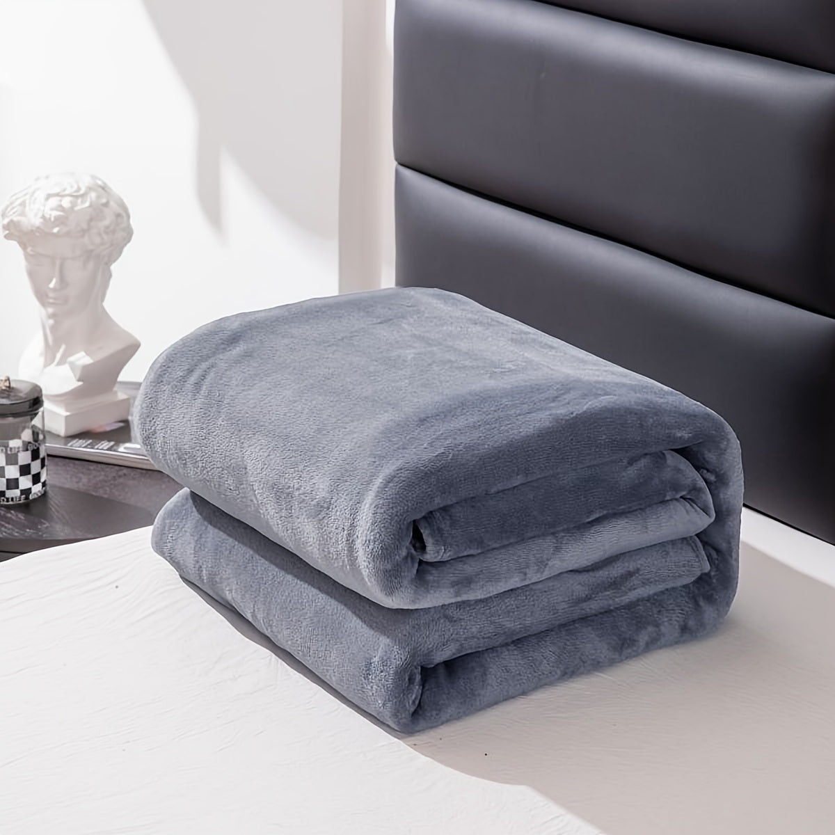 Grey Flannel Blanket - All-Season Luxury